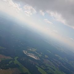 Flugwegposition um 12:44:33: Aufgenommen in der Nähe von Okres Jihlava, Tschechien in 1568 Meter
